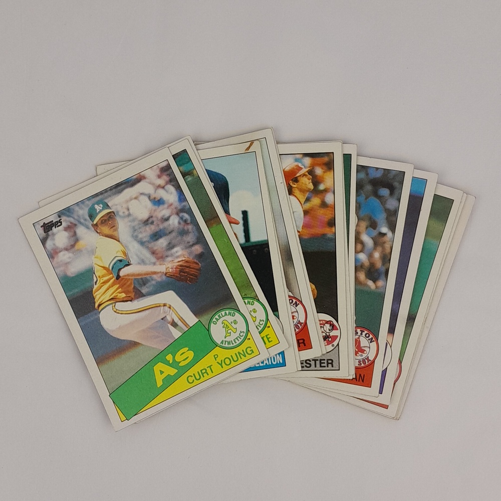 Vintage 1985 Topps Chewing Gum Baseball Cards